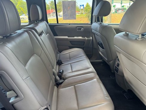 Used 2012 Honda Pilot Touring image 24