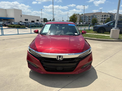 Certified 2018 Honda Accord Touring image 2