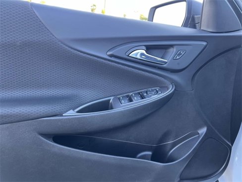 Certified 2022 Chevrolet Malibu LS image 16