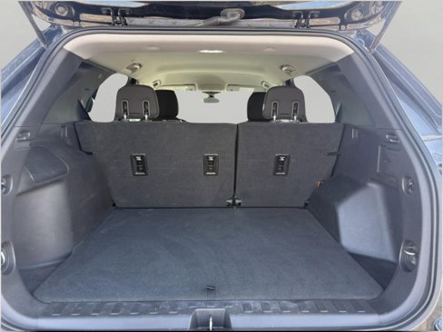 Used 2018 Chevrolet Equinox LT image 10
