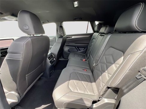 New 2025 Volkswagen Atlas Cross Sport SE image 23
