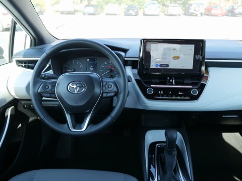 Used 2025 Toyota Corolla SE image 19