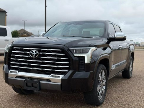 Used 2022 Toyota Tundra Capstone image 1