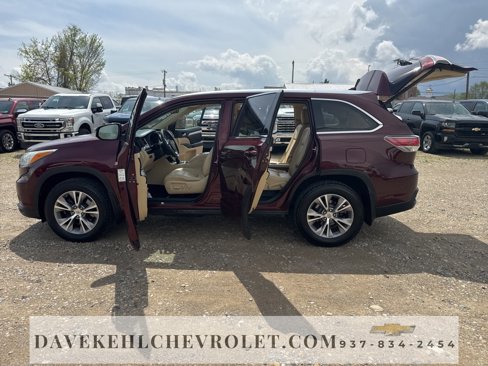 Used 2015 Toyota Highlander XLE image 53