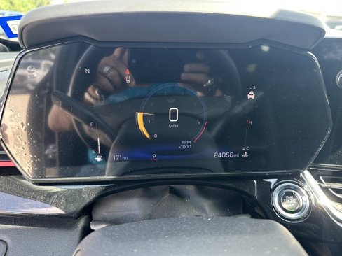Certified 2024 Chevrolet Trax RS w/ Sunroof Package image 3