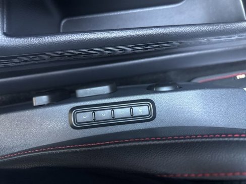 Used 2019 Volkswagen Jetta GLI Autobahn image 12