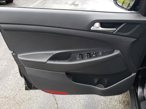 Used 2019 Hyundai Tucson Value image 11