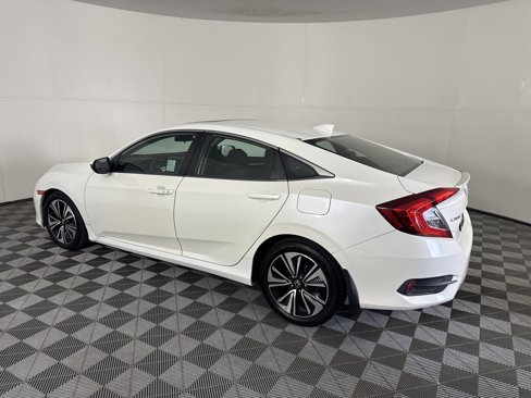 Used 2016 Honda Civic EX-T image 6