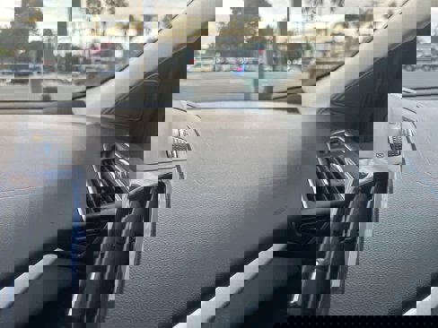 Used 2013 Ford Escape SEL image 19