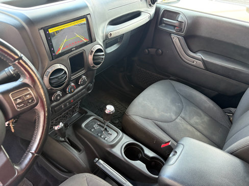 Used 2017 Jeep Wrangler Sport image 17