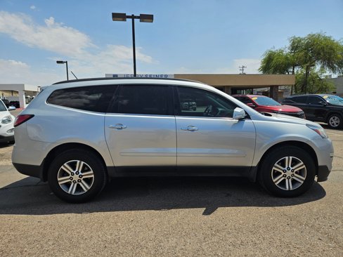 Used 2015 Chevrolet Traverse LT image 6
