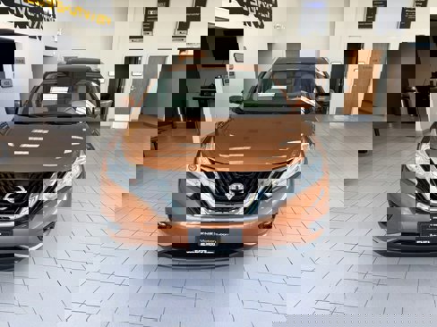 Used 2017 Nissan Murano SL image 3