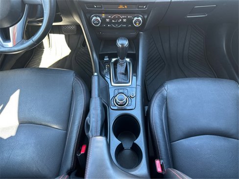 Used 2014 MAZDA MAZDA3 s Grand Touring image 19