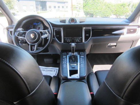 Used 2016 Porsche Macan S w/ Premium Package Plus image 18