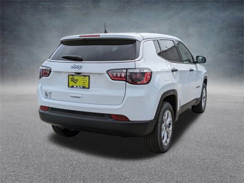 New 2025 Jeep Compass Sport image 4