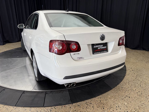 Used 2009 Volkswagen Jetta SE image 5