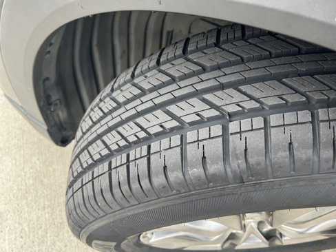 Used 2019 MAZDA CX-9 Touring w/ Touring Premium Package image 12