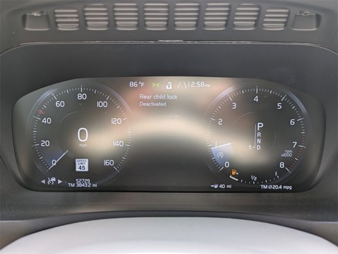 Certified 2022 Volvo XC90 T6 Momentum w/ Advanced Package image 27