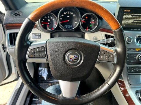 Used 2011 Cadillac CTS Premium image 9