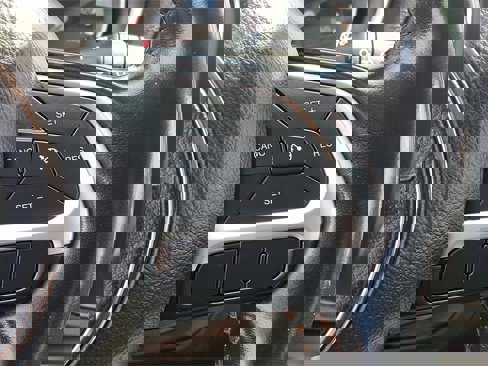 Certified 2020 Jeep Compass Latitude image 21