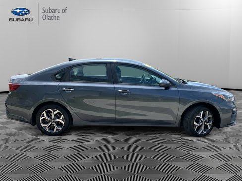 Used 2020 Kia Forte LXS image 10