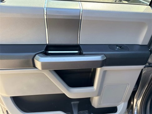 Used 2019 Ford F150 XLT w/ Equipment Group 302A Luxury image 19