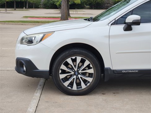 Used 2016 Subaru Outback 3.6R Limited image 8