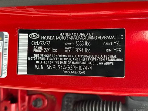 Certified 2023 Hyundai Elantra SEL w/ Convenience Package image 30