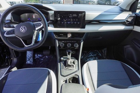 New 2025 Volkswagen Taos S image 25