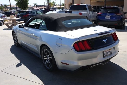 Used 2016 Ford Mustang Premium image 6