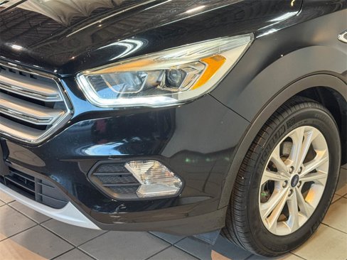 Used 2018 Ford Escape SEL image 14