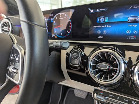 Used 2023 Mercedes-Benz CLA 250 image 23