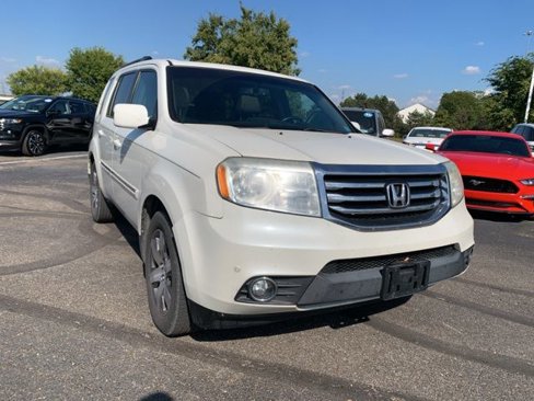 Used 2014 Honda Pilot Touring image 1