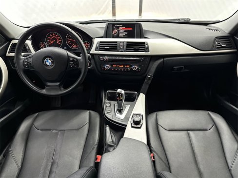 Used 2015 BMW 320i Sedan image 21