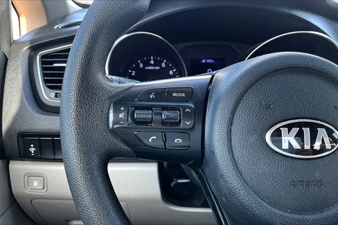 Used 2020 Kia Sedona LX image 21
