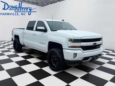 Used 2018 Chevrolet Silverado 1500 LT w/ All Star Edition image 7