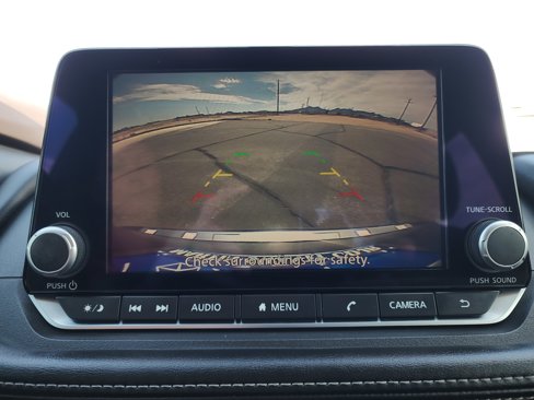Used 2022 Nissan Rogue SV image 23