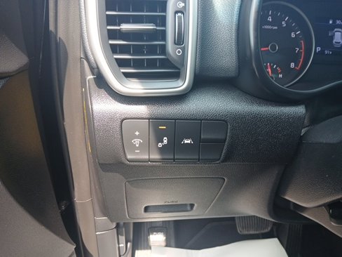 Used 2020 Kia Sportage LX w/ LX Popular Package image 27