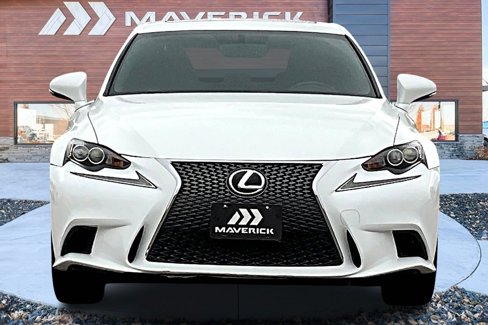 Used 2016 Lexus IS 200t image 2