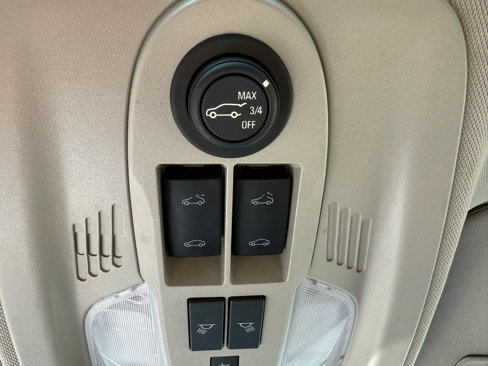 Used 2017 Chevrolet Equinox LT image 20