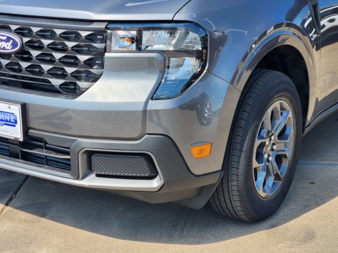 New 2025 Ford Maverick XLT image 6