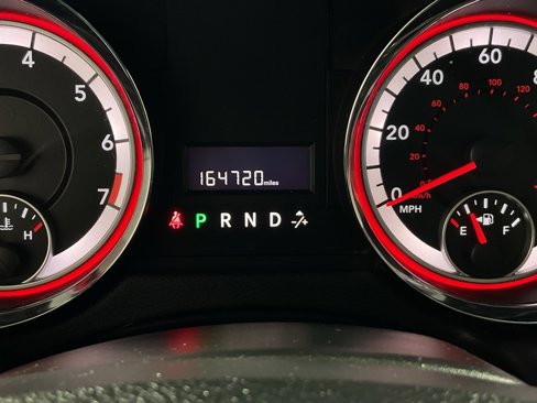 Used 2019 Dodge Grand Caravan SXT image 35