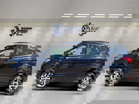 Used 2019 Ford Escape SE image 2