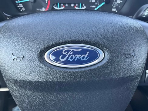 Certified 2022 Ford Escape SE w/ SE Sport Appearance Package image 61