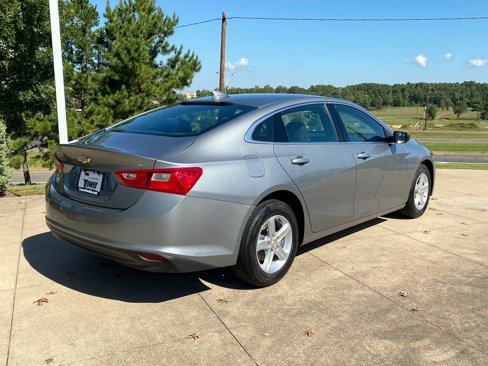 Used 2024 Chevrolet Malibu LT image 6