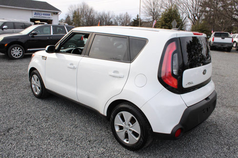 Used 2016 Kia Soul image 9