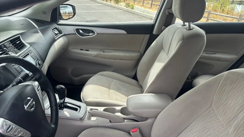 Used 2015 Nissan Sentra SV image 28