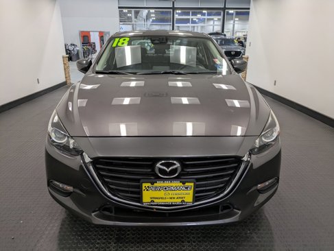 Used 2018 MAZDA MAZDA3 Touring image 2