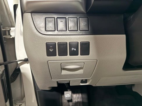 Used 2016 Toyota Highlander Limited image 15