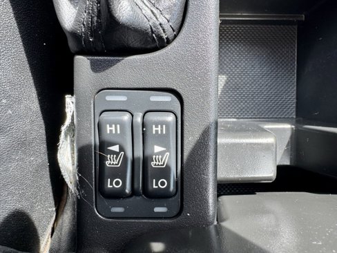 Used 2012 Subaru Forester 2.5X Limited image 33
